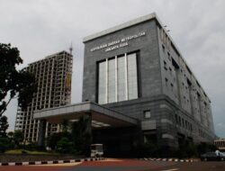 Menristek Laporkan WA Misterius Ke Polda Metro Jaya