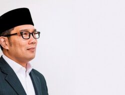 Ridwan Kamil : Saya dan Uu Keluarga Santri