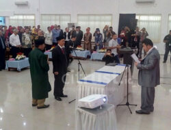 Mukarto Siswoyo Dilantik Jadi Rektor Unswagati Periode 2018-2022