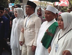 Paslon Emil dan UU Resmi Daftar ke KPUD Jabar