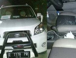 Ditinggal Makan, Uang Rp844 Juta dalam Mobil Raib