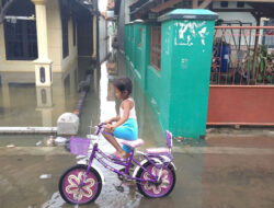 Diguyur Hujan, Desa Melakasari Kab. Cirebon Terendam Banjir