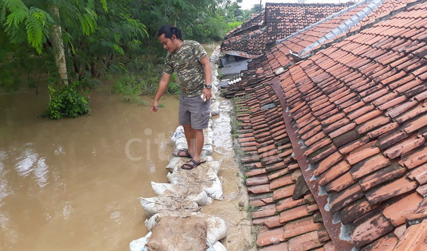 Banjir-seatap
