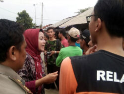 Bupati Brebes kunjungi Korban Banjir