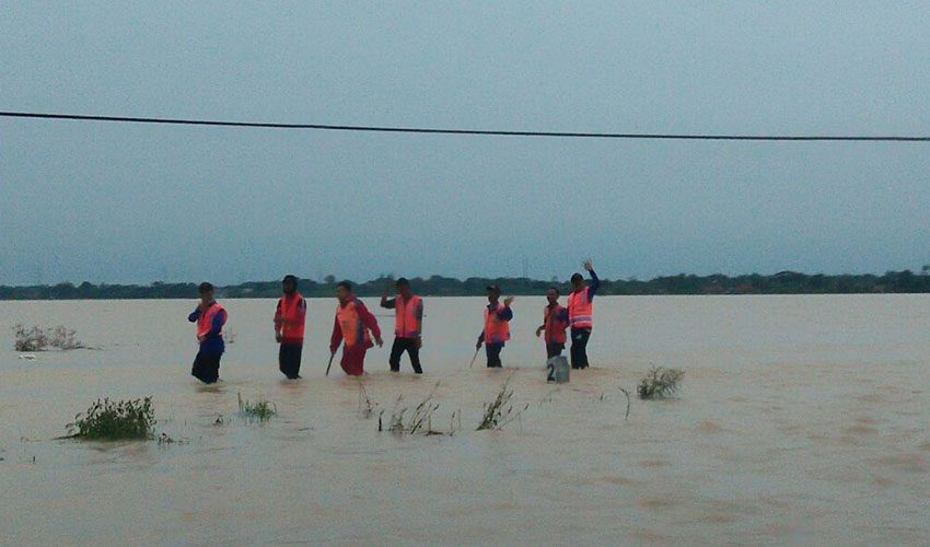 Jalur-KA-terendam