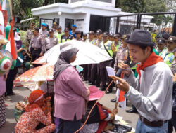 Kantor DPRD Indramayu di Datangi Masyarakat Korban PLTU