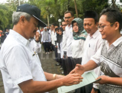 Ribuan Guru Honorer di Kota Cirebon Dapat SK