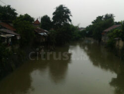 Korban Hanyut Sungai Gesik Belum Ditemukan, Petugas Lanjutkan Pencarian Besok