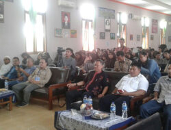 Ratusan Pelajar Ikuti Diskusi Anti Hoax Bersama IWO Indramayu