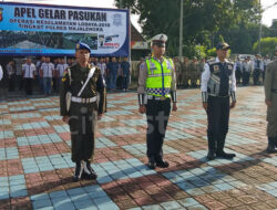 Tingkatkan Kewaspadaan, Kapolsek Sindangwangi Cek Senpi Anggotanya