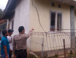Tiga Rumah Retak- Retak Akibat Pergerakan Tanah,  Kerugian Puluhan Juta Rupiah