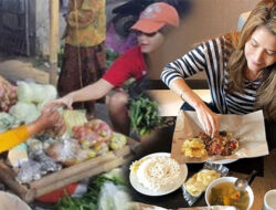 Tamara Bleszynski Makan di Warung Tegal