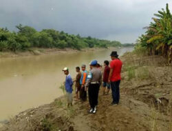 Mengejar Kupu-kupu,  Anak 7 Tahun Hilang Tenggelam di Sungai Cimanuk