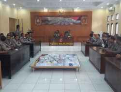 Aksi Heroik Polisi Majalengka Selamatkan Bayi Korban Kecelakaan Tol Cipali