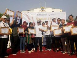 BPJS Kesehatan Cabang Cirebon Gelar Senam Sehat Kolosal 18.8.18