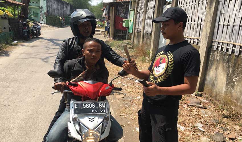 pelaku-Penganiayaan