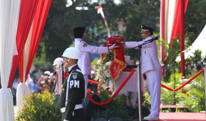 HUT-RI ke 73