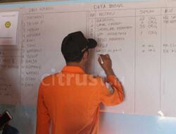 Keluarga Korban Kapal Nelayan KM Bunga Hati Datangi Posko