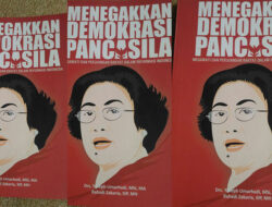 Buku “Menegakkan Demokrasi Pancasila” Ungkap Peran Yoseph Umar Hadi Hantarkan Megawati Jadi Ketum PDI