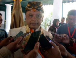 Momen HUT RI ke-73, Sultan Sepuh XIV PRA Arief Ajak Masyarakat Jaga Persatuan