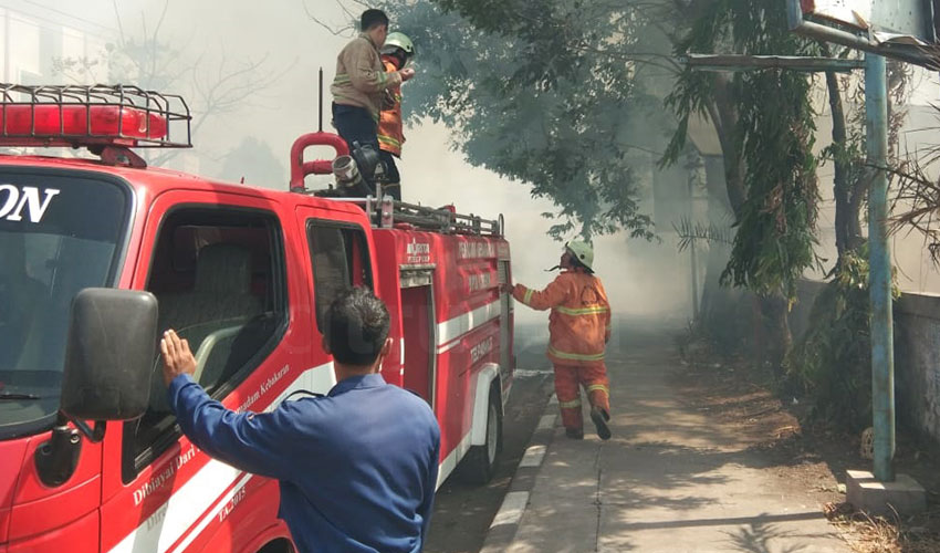 Api Tungku Dapur Merembet, Rumah Ludes Terbakar