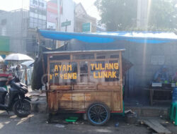 Kuliner Ayam Tulang Lunak, Dimakan Tanpa Sisa