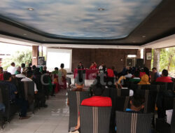 Tokoh Partai dan Masyrakat Kuningan Deklarasi Dukung Pasang Capres-Cawapres Jokowi – KMA