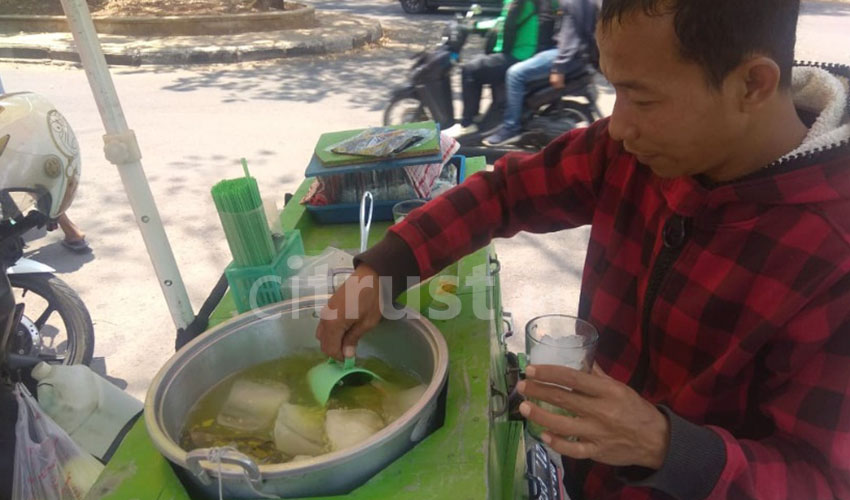 Es Tape Bakung, Minuman Khas Cirebon yang Menyegarkan