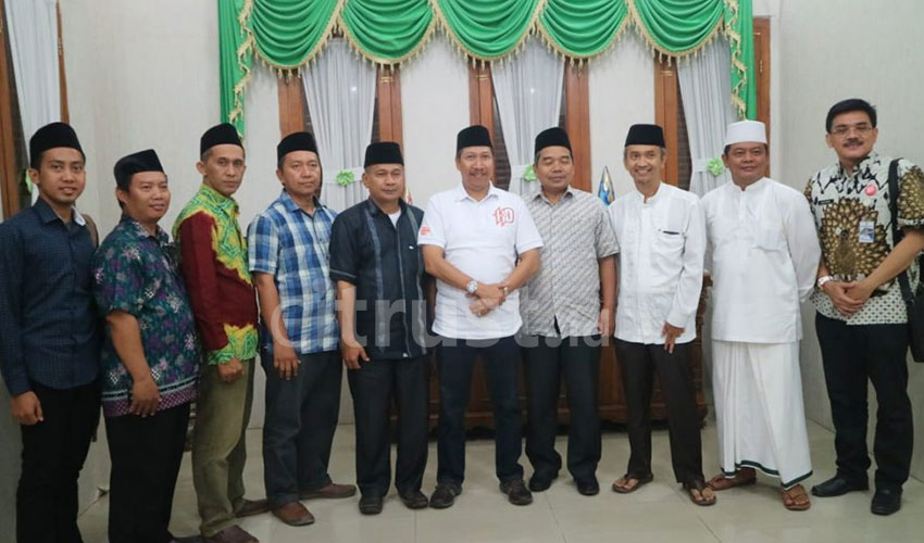 Jokowi Dijadwalkan Hadiri Peringatan Hari Santri Nasional di Cirebon