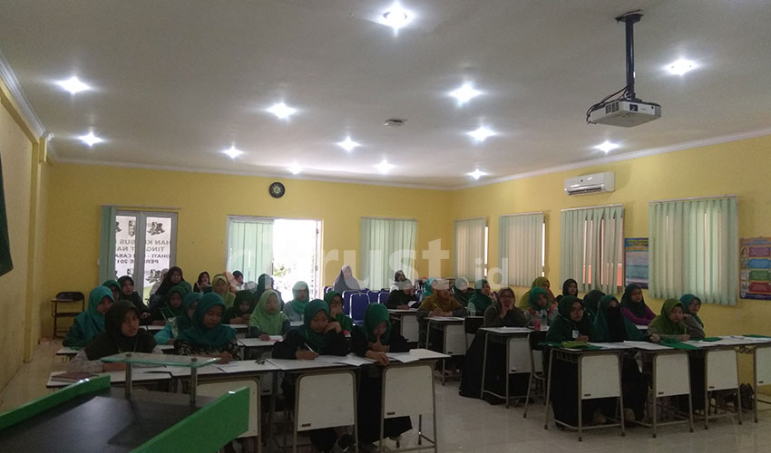 HMI Kohati Cirebon Melaksanakan LKK Tingkat Nasional