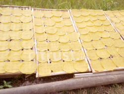 Kerupuk Geol, Cemilan Gurih Menjanjikan Asal Ciledug