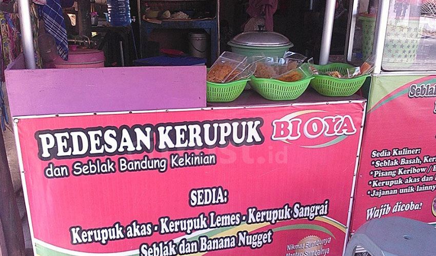 Jajanan Kerupuk Teles Bi Oya Favorit Warga