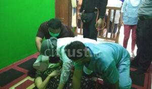 Cucu Temukan Neneknya Tewas Gantung Diri