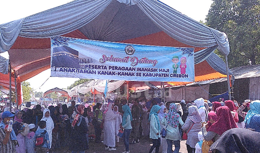 Ratusan Murid TK Mengikuti Peragaan Manasik Haji