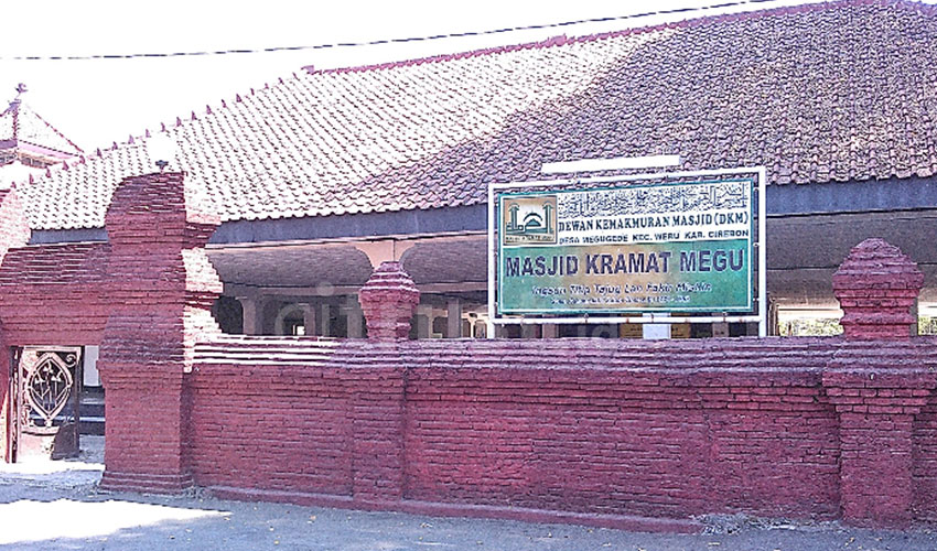 Masjid Keramat Megu Gede Menjadi Andalan Rombongan Peziarah
