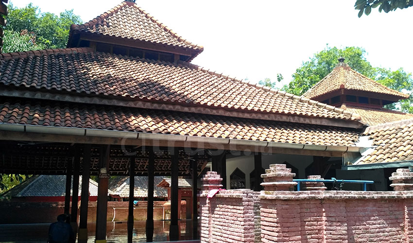 Masjid Keramat Kaliwulu Memegang Erat Tradisi Ikhlas