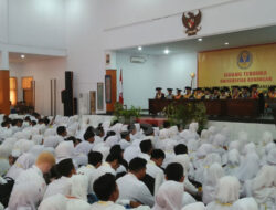 Sambut Mahasiswa Baru, Uniku Gelar Sidang Terbuka