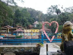 Objek Wisata Cigugur Manjakan Pengunjung dengan Wahana Air dan Terapi Ikan