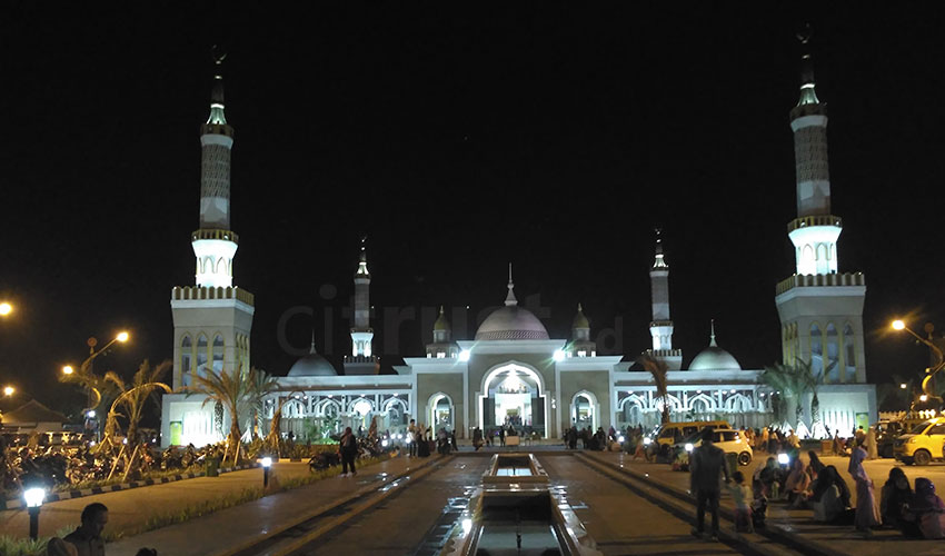 Masjid-Islamic-Centre