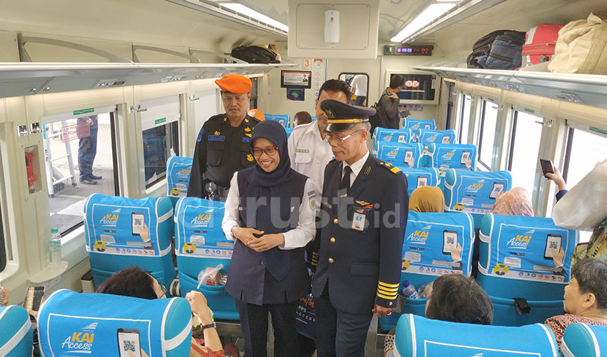 KA Argo Jati Tampil Dengan Rangkaian Baru
