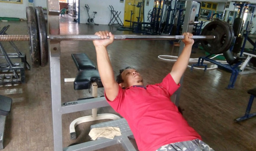 Jojo Tetap Giat Berlatih Meski Tanpa Pembimbing