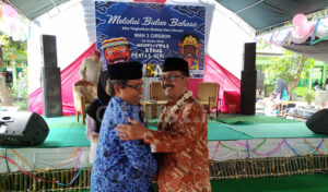 MAN 1 Cirebon Gelar Kegiatan Peringatan Bulan Bahasa