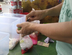 Cuaca Panas? Segarkan dengan Es Goyobod