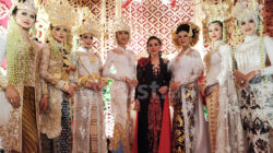 Gandeng Dewi Gita, AR'Q by Arief Rachmanto Luncurkan Koleksi Busana Terbaru