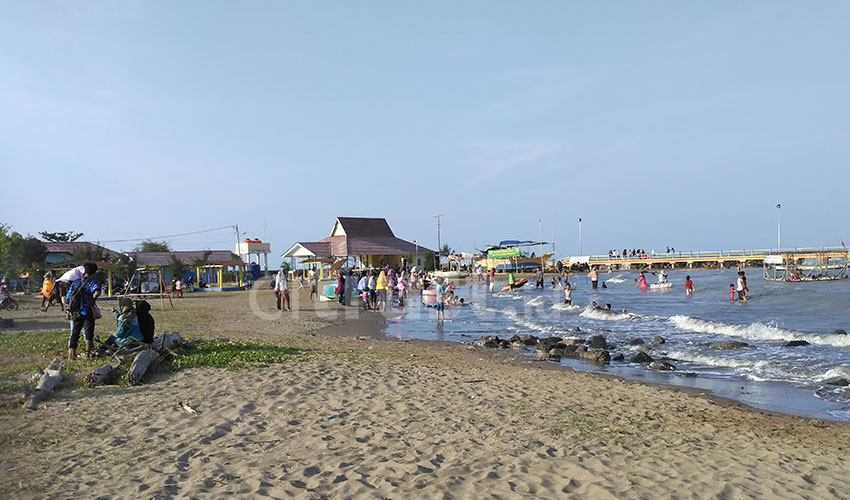 Pantai Wisata Balongan Indramayu, Destinasi Pilihan Libur Akhir Pekan