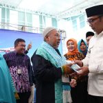 Gubernur Ridwan Kamil Lepas Jamaah Umrah dari Bandara Kertajati
