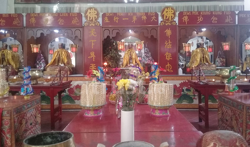 Vihara Pemancar Keselamatan Cirebon Hanya Satu-satunya di Indonesia