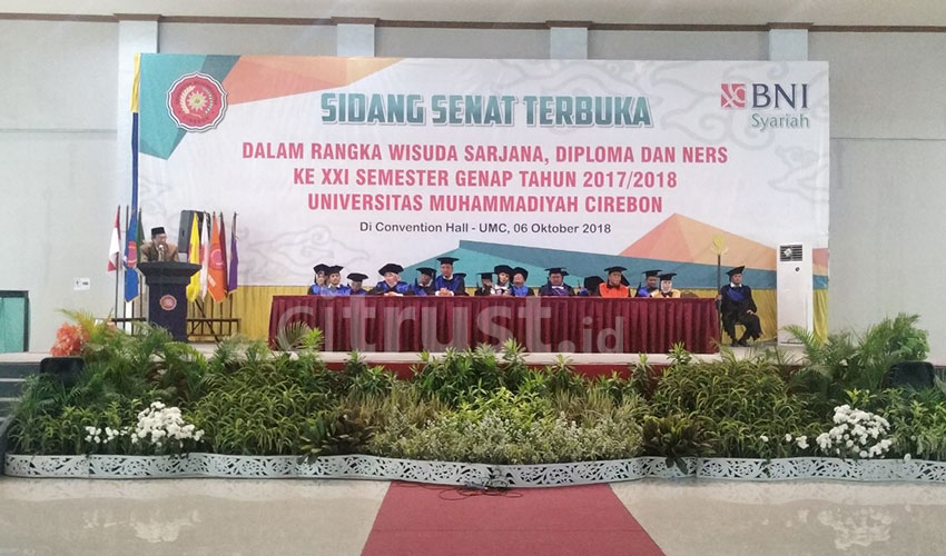 Gelar Wisuda XXI, Universitas Muhammadiyah Cirebon (UMC) Siap Bersaing di Revolusi 4.0