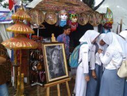 Disbudparpora Kabupaten Cirebon Gelar Pameran Prestasi Hasil Karya Pemuda 2018