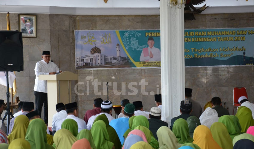 Peringatan Maulid Nabi di Pendopo Kuningan Berlangsung Khidmat